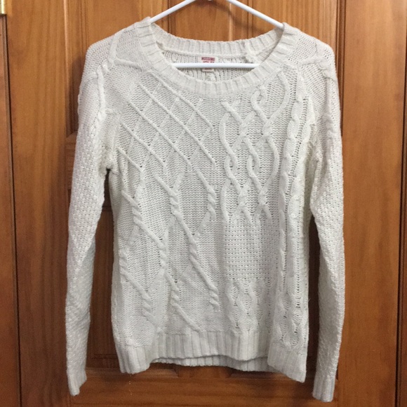 Massimo Sweaters - Pretty Cream Sweater